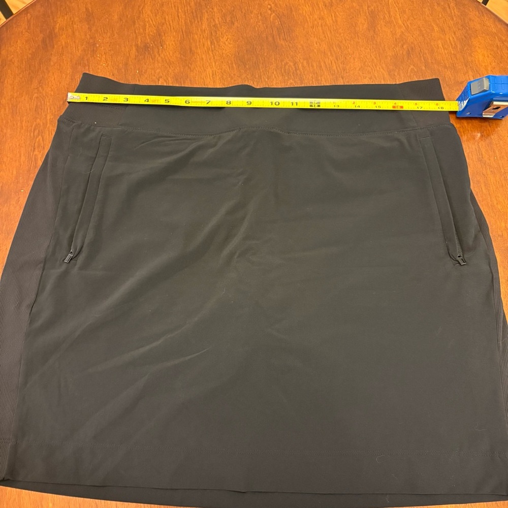 TALL Athleta Brooklyn Black Skort with Functional Pockets 16 Tall - Picture 9 of 12